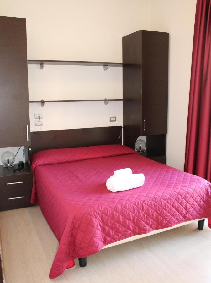 Hotel Morolli Rimini Kültér fotó